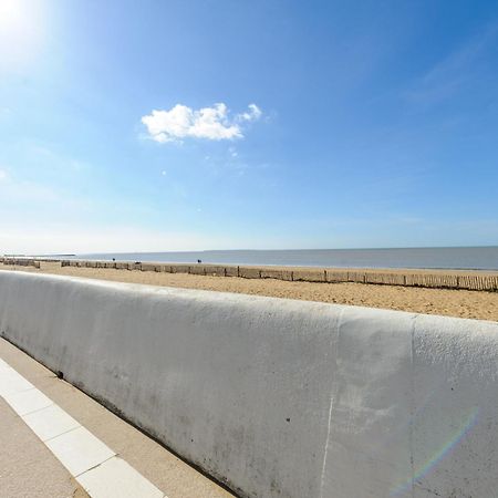 Appartement T2 A 50M De La Plage, Balcon, Wifi, Tout Confort, 4 Pers, Chatelaillon-Plage - Fr-1-535-9 Exterior photo
